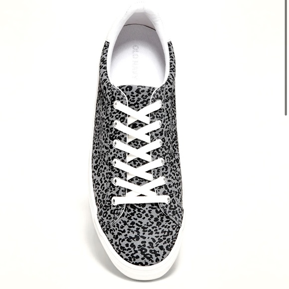NWT Old Navy leopard print sneakers - Picture 2 of 5